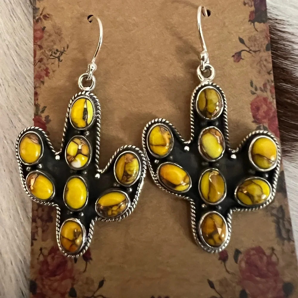 ❤️ Honey Dahlia Kingman Turquoise Navajo Style Cactus Dangle Earrings 1.88”L